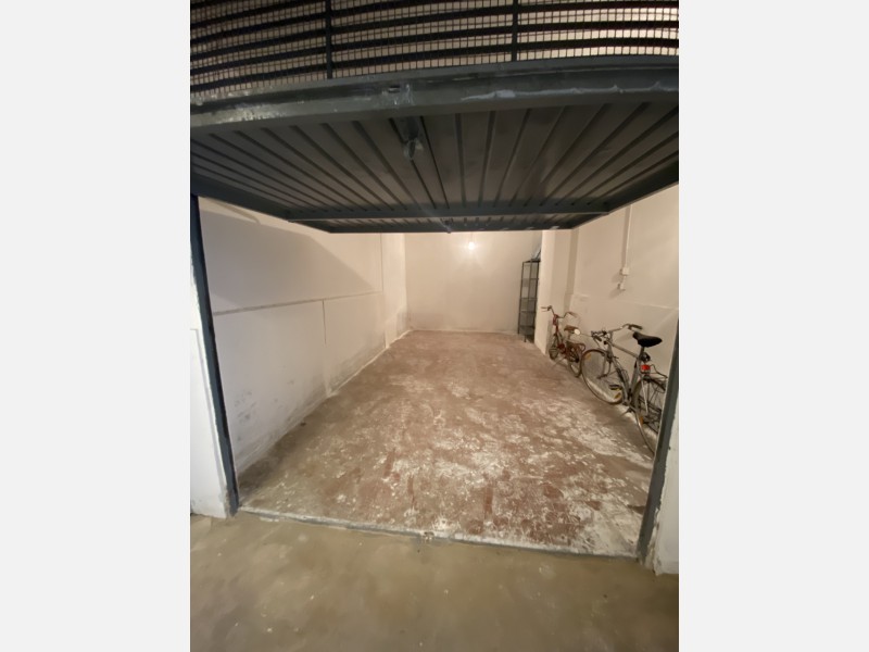 A62 - Garage in Vendita Follonica Nuova - Immobiliare Corona (3)